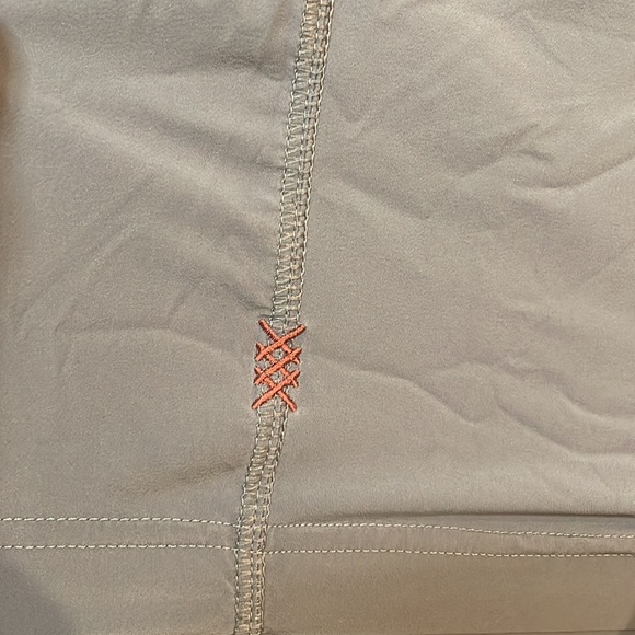 Rhône Men’s Athletic shorts size medium great condition - Picture 4 of 5